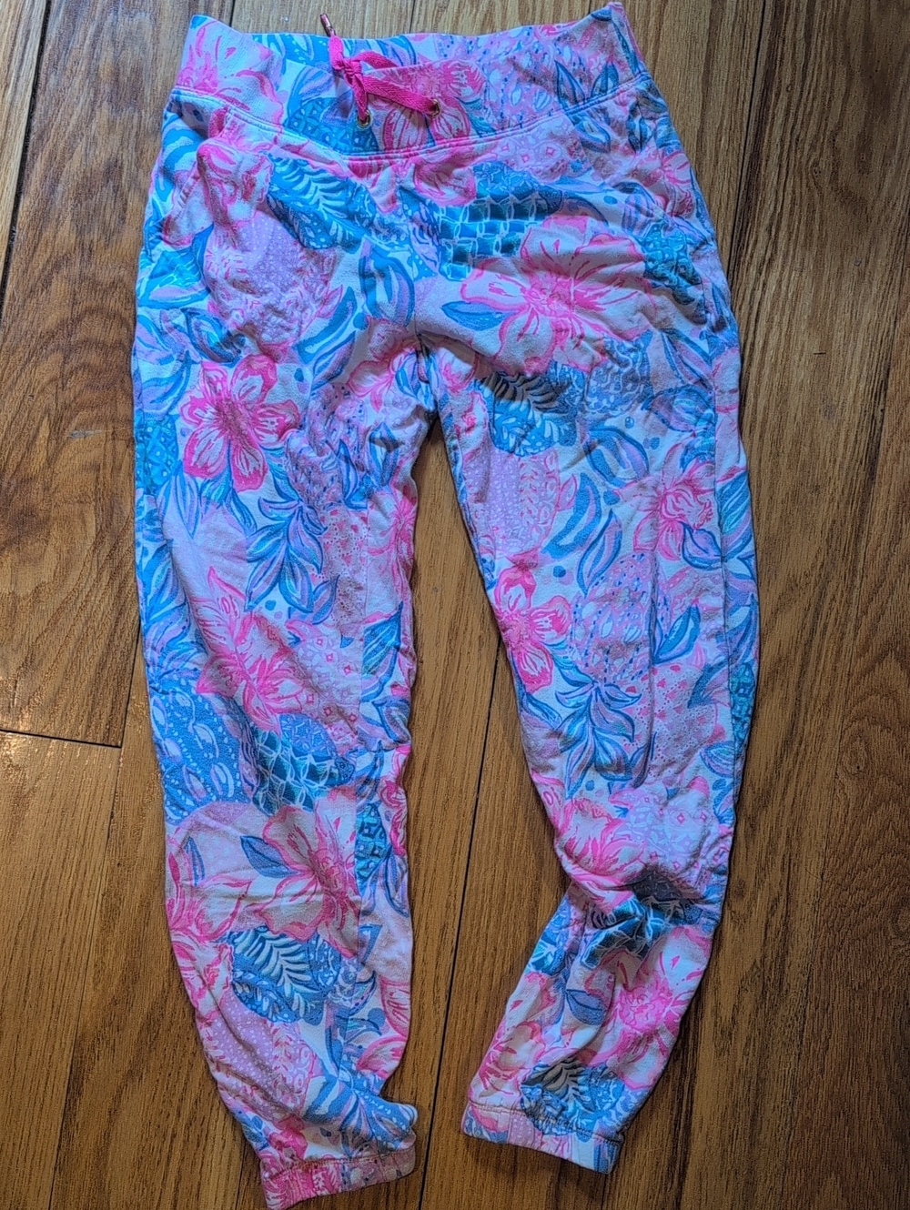 Lilly Pulitzer Pink & Blue Floral Jogger Pants